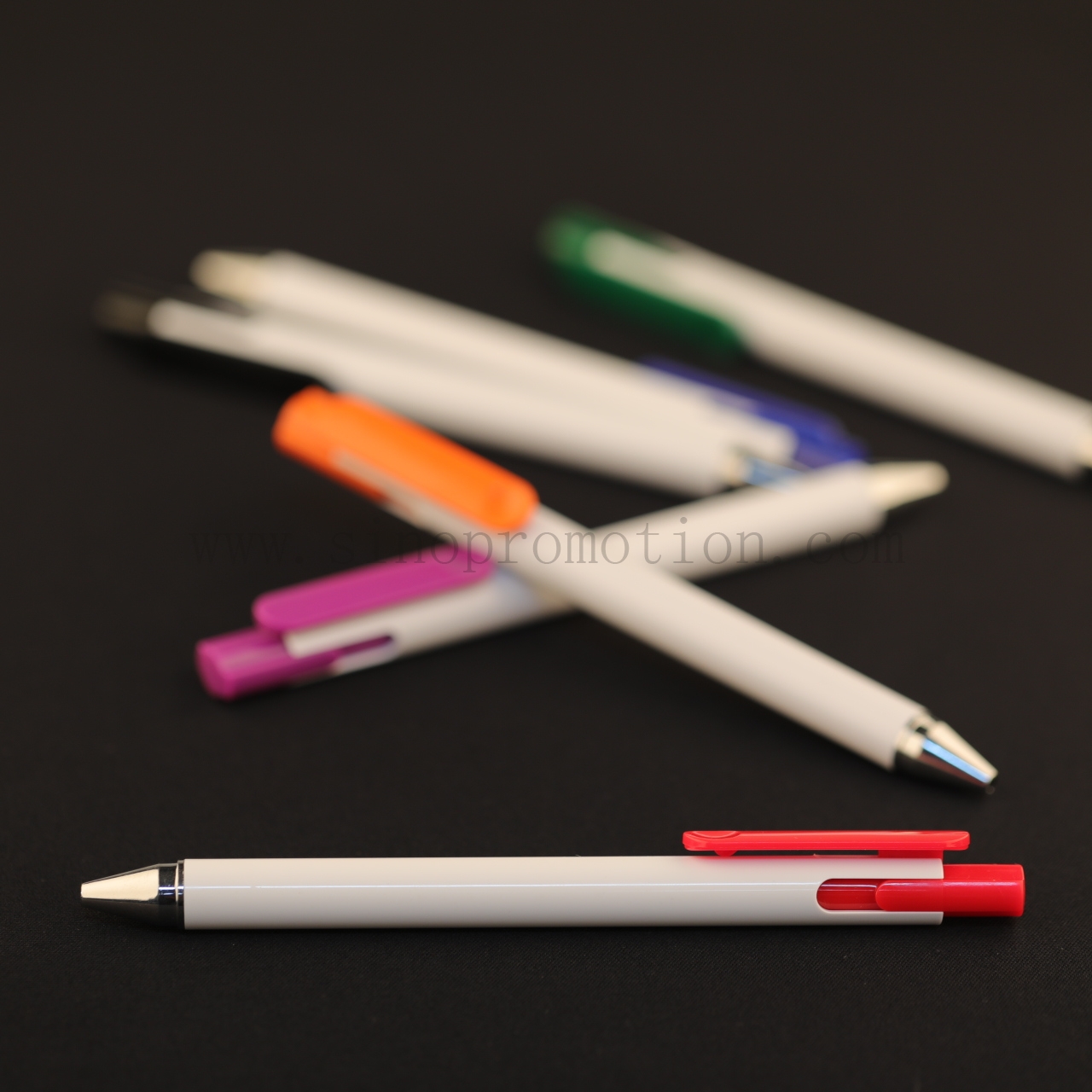 personalized pens,promotional items,promotional products,writing pen